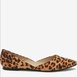 Leopard print pointed flats